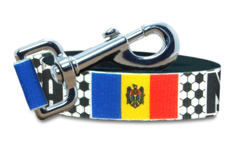 Moldova Dog Leash for Soccer Fans | Black or Pink | 6 or 4 Foot