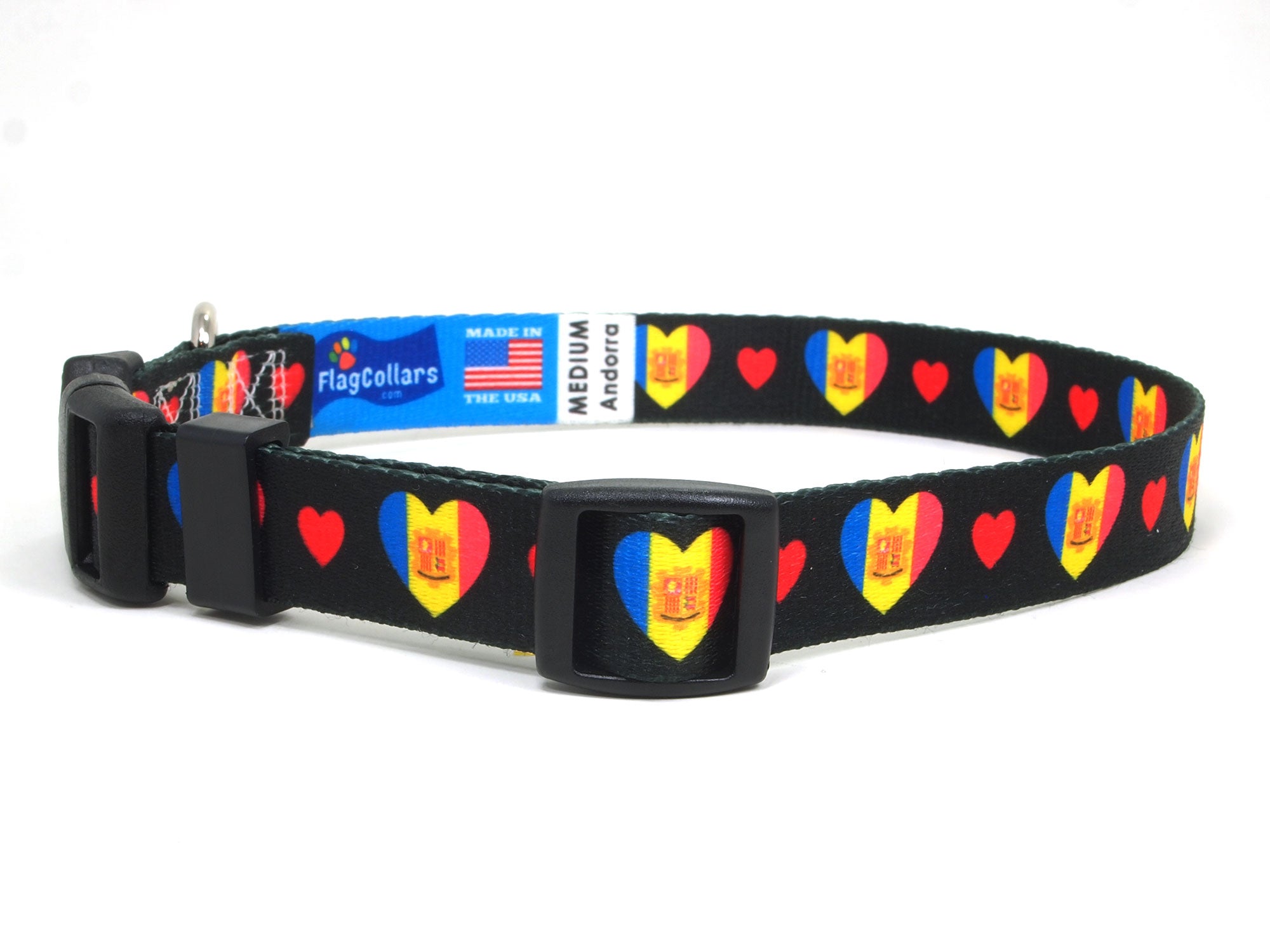 Dog Collar with Andorra Hearts Pattern in black