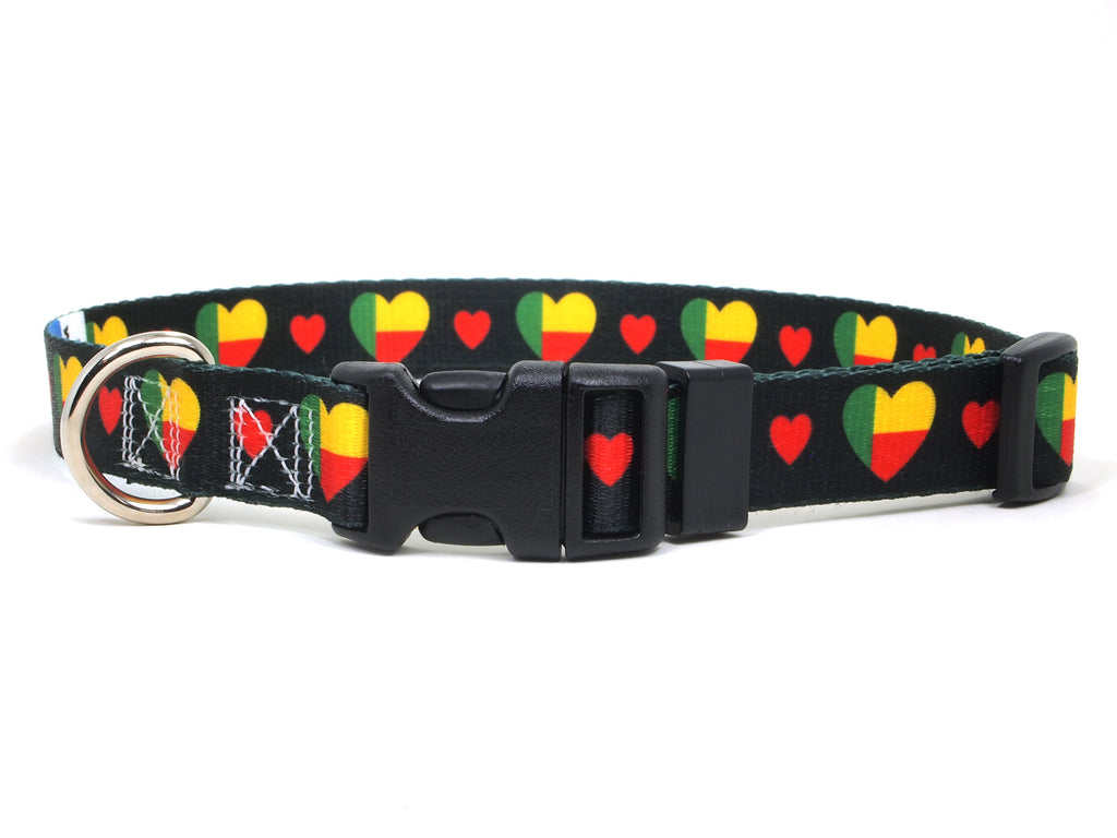 Dog Collar with Benin Hearts Pattern in black