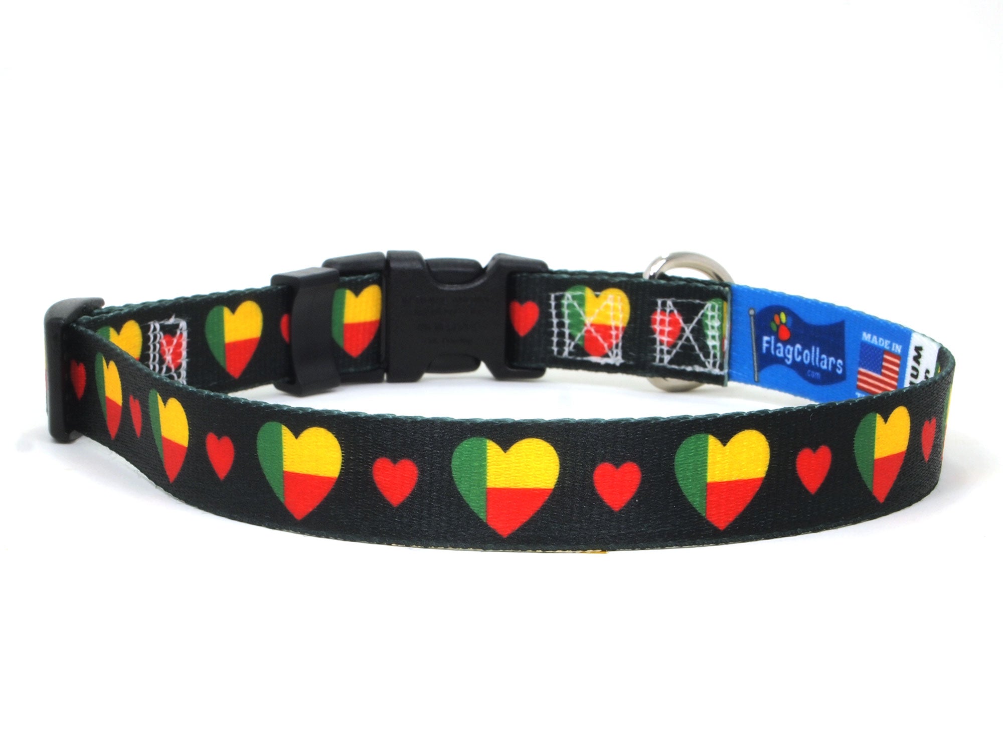 Dog Collar with Benin Hearts Pattern in black