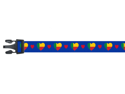 Dog Collar with Benin Hearts Pattern in blue