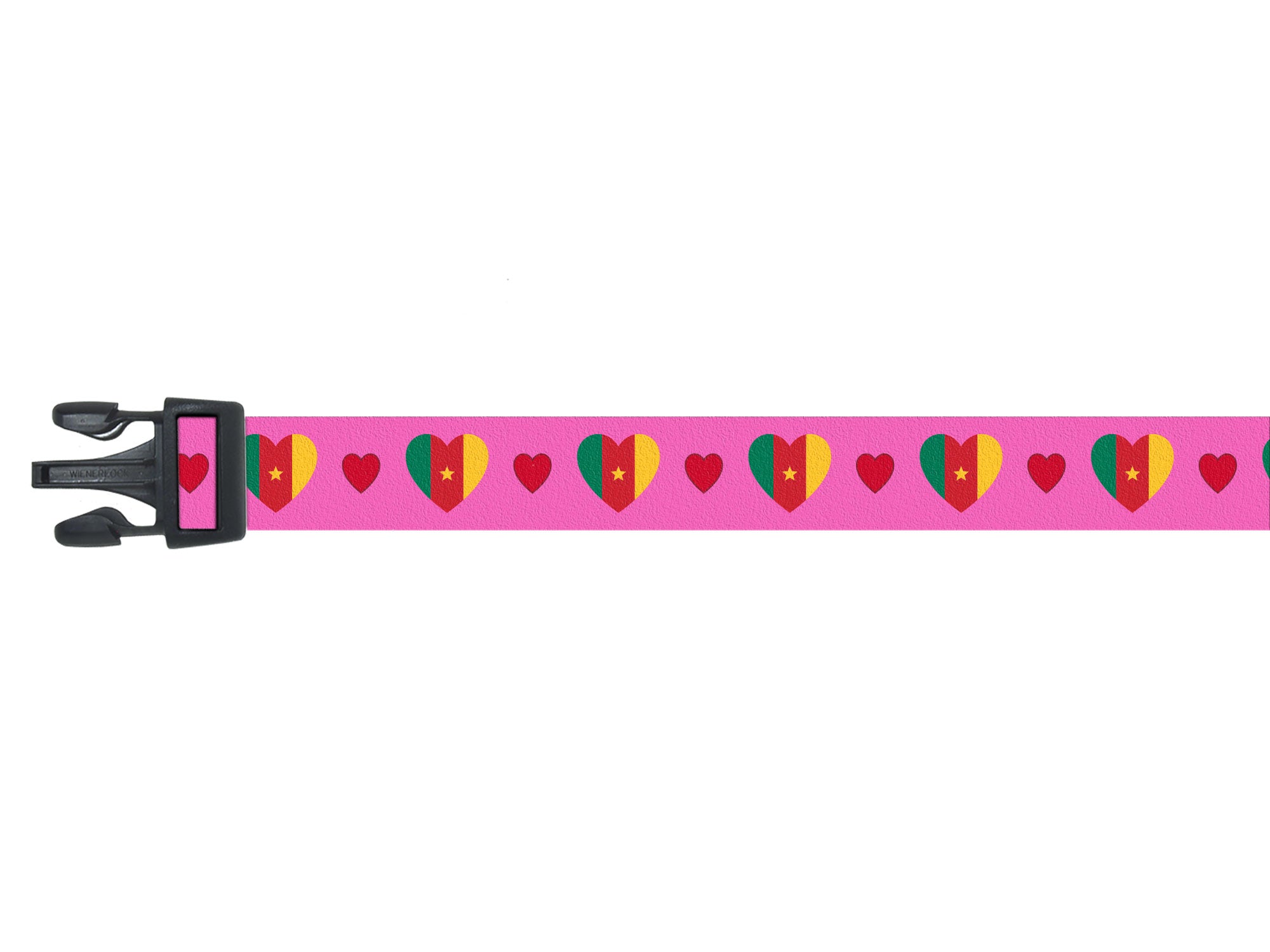 Dog Collar with Cameroon Hearts Pattern in pink