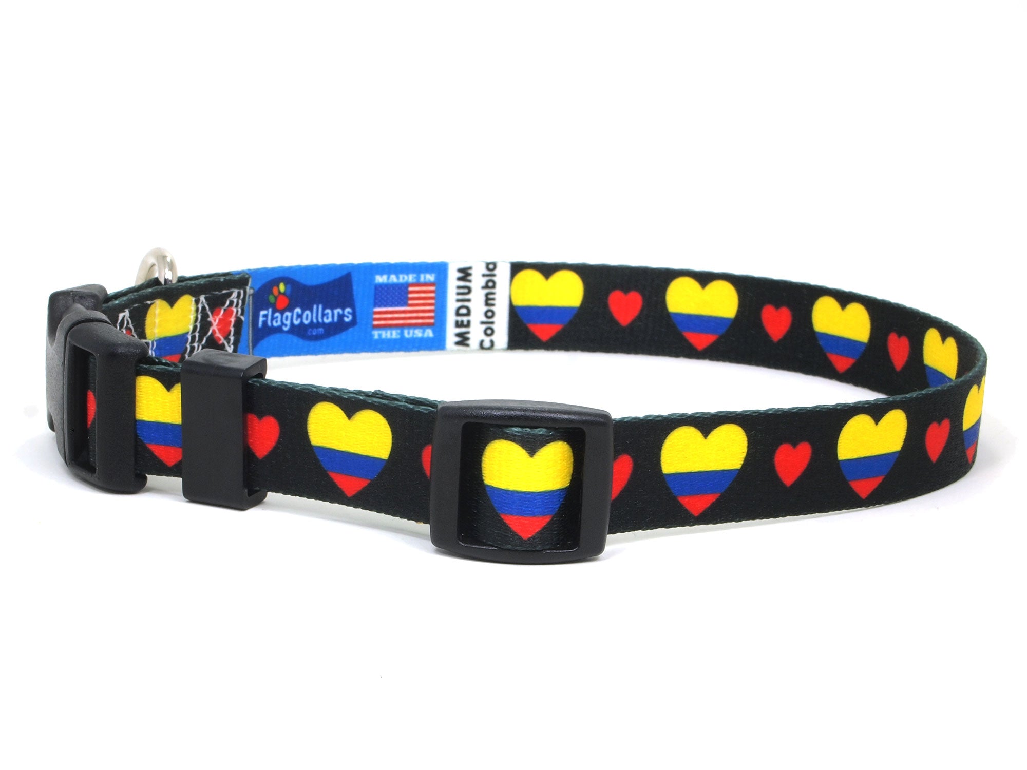 Dog collar with colombian flag and red hearts on  black