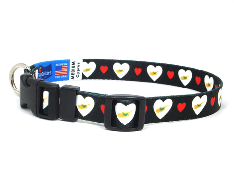 Dog Collar with Cyprus Hearts Pattern in black