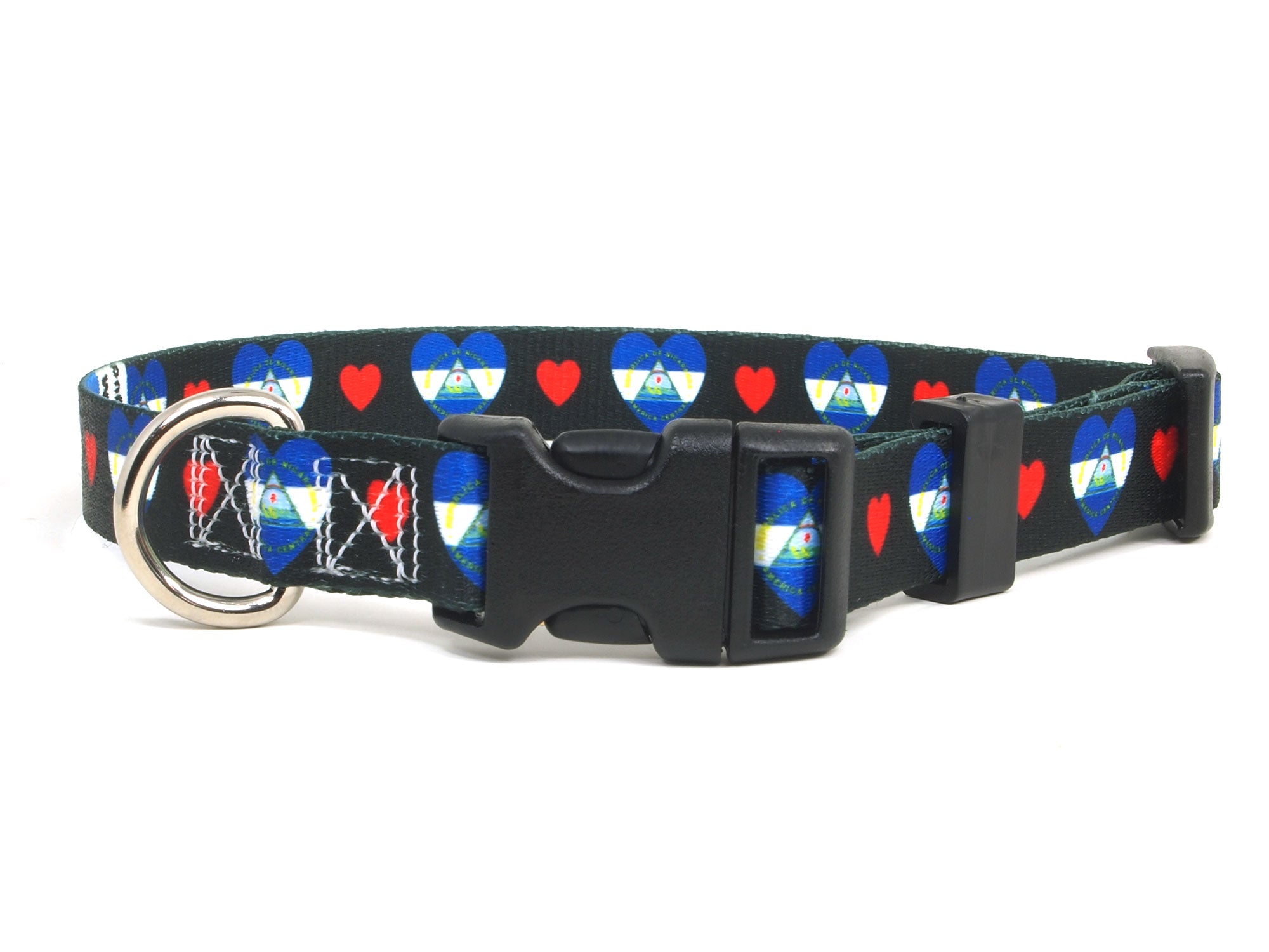Black Dog Collar with Nicaragua Hearts Pattern