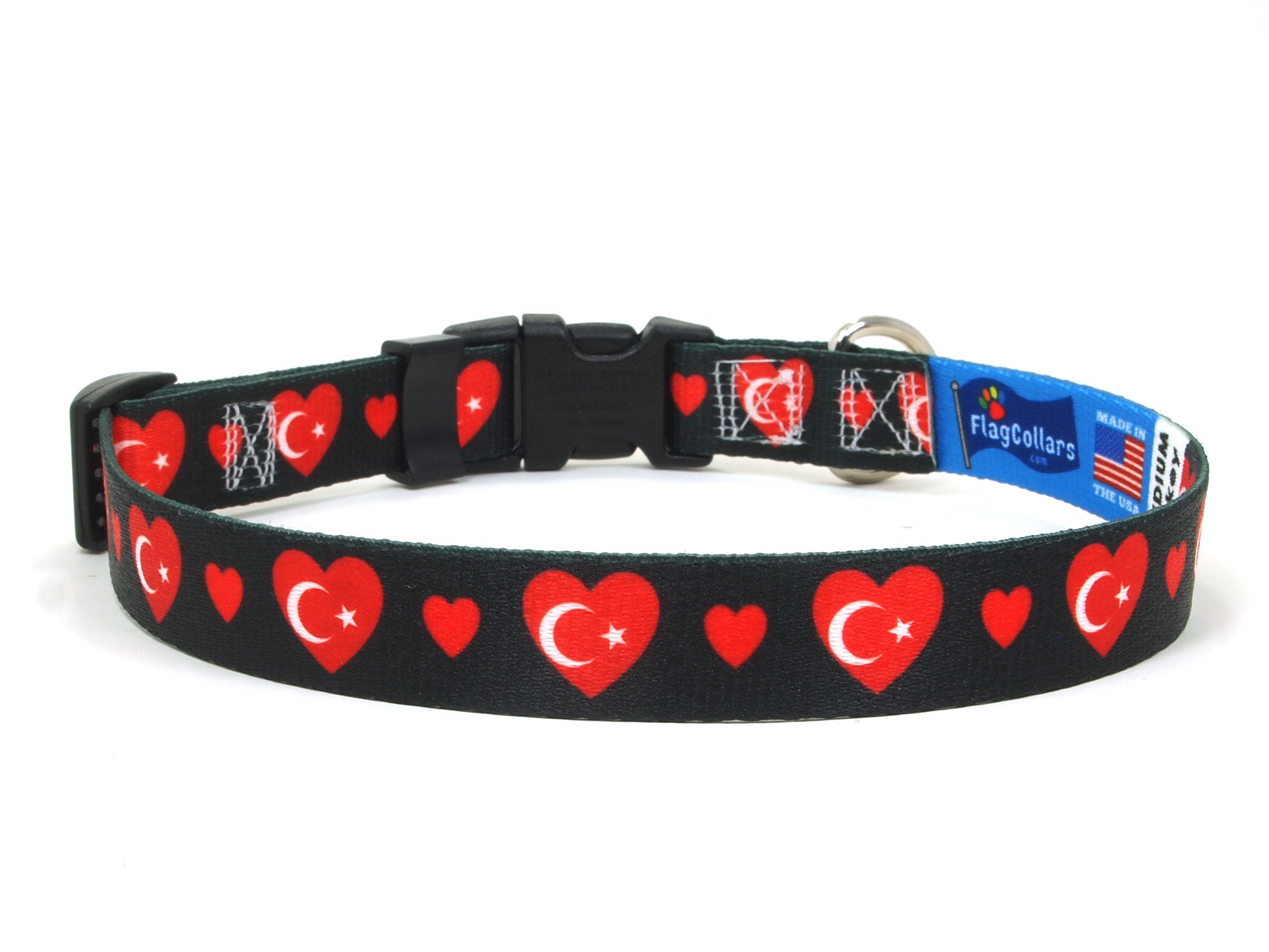 Dog Collar with Turkey Hearts Pattern in black